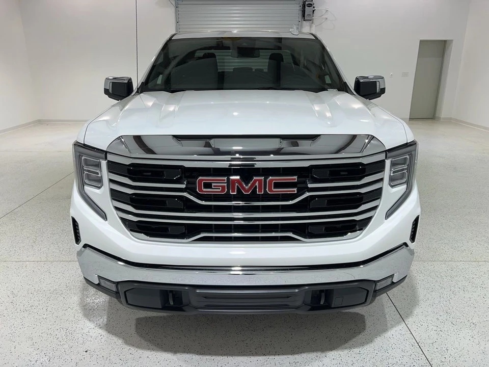 2026 GMC Sierra 5th Gen - Image 8 of 21