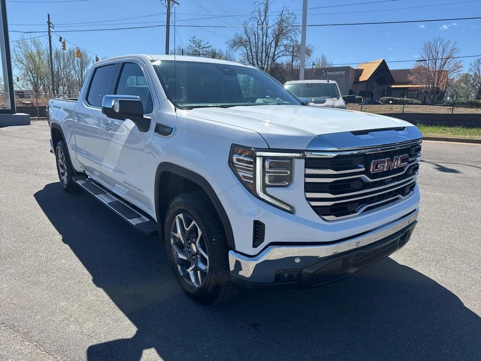 2026 GMC Sierra 5th Gen - Image 7 of 21
