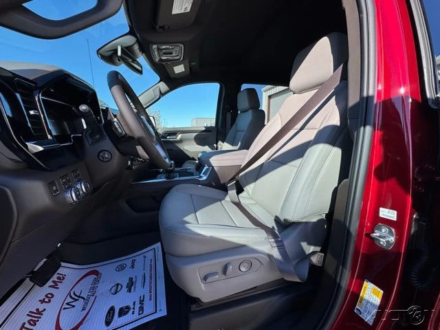 2026 GMC Sierra 5th Gen - Image 14 of 17