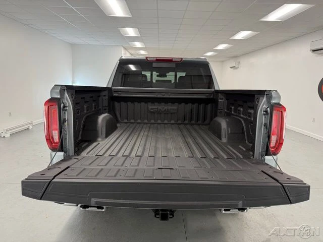 2026 GMC Sierra 5th Gen - Image 8 of 21