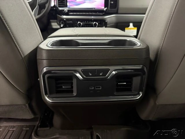 2026 GMC Sierra 5th Gen - Image 17 of 21