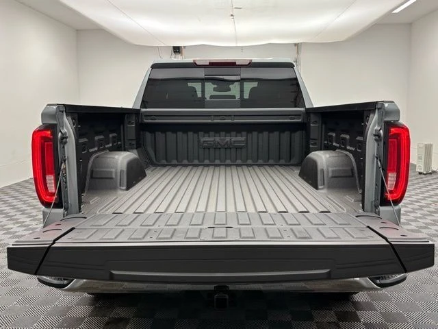2026 GMC Sierra 5th Gen - Image 9 of 12