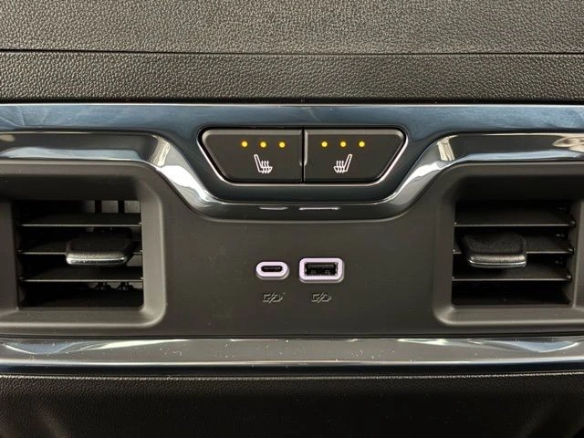 2026 GMC Sierra 5th Gen - Image 5 of 12