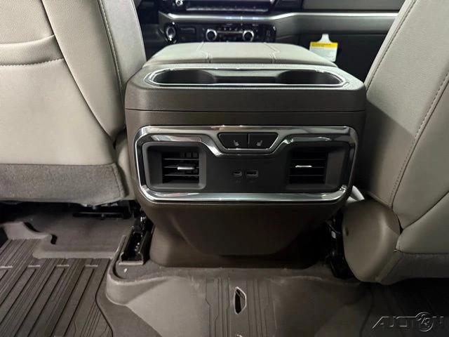 2026 GMC Sierra 5th Gen - Image 16 of 20