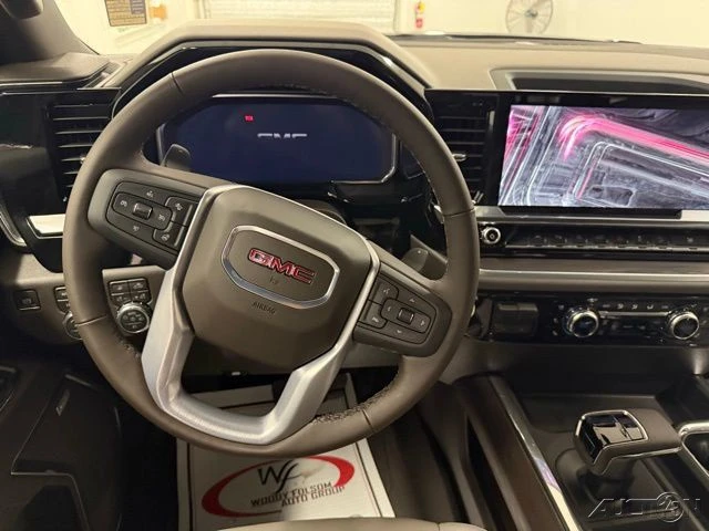 2026 GMC Sierra 5th Gen - Image 18 of 21