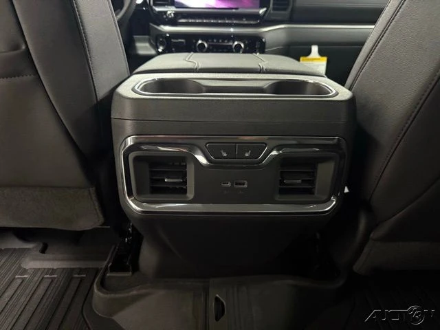2026 GMC Sierra 5th Gen - Image 16 of 21