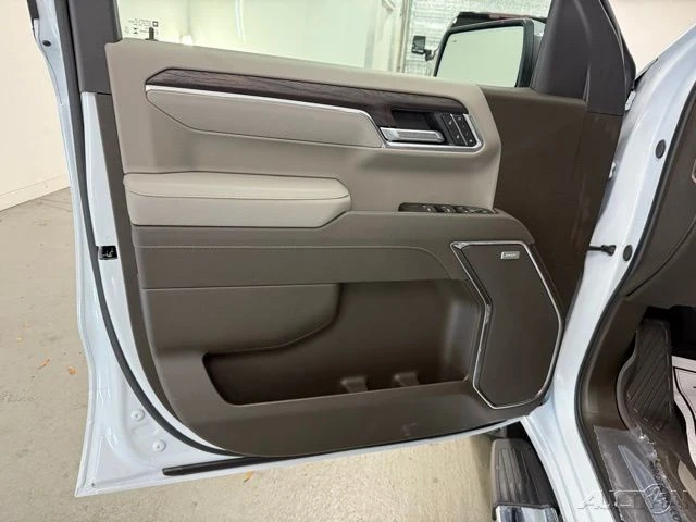 2026 GMC Sierra 5th Gen - Image 13 of 21