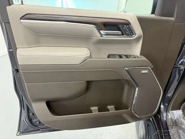 2026 GMC Sierra 5th Gen - Image 13 of 21