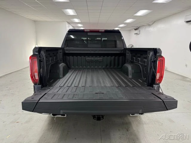 2026 GMC Sierra 5th Gen - Image 8 of 21
