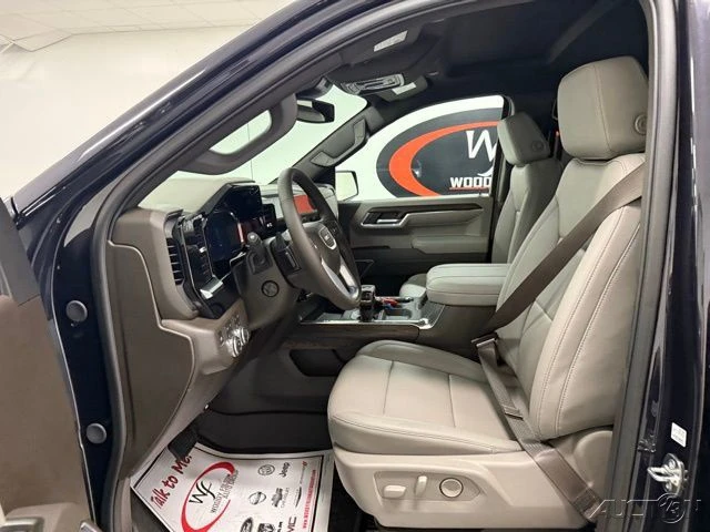 2026 GMC Sierra 5th Gen - Image 9 of 21