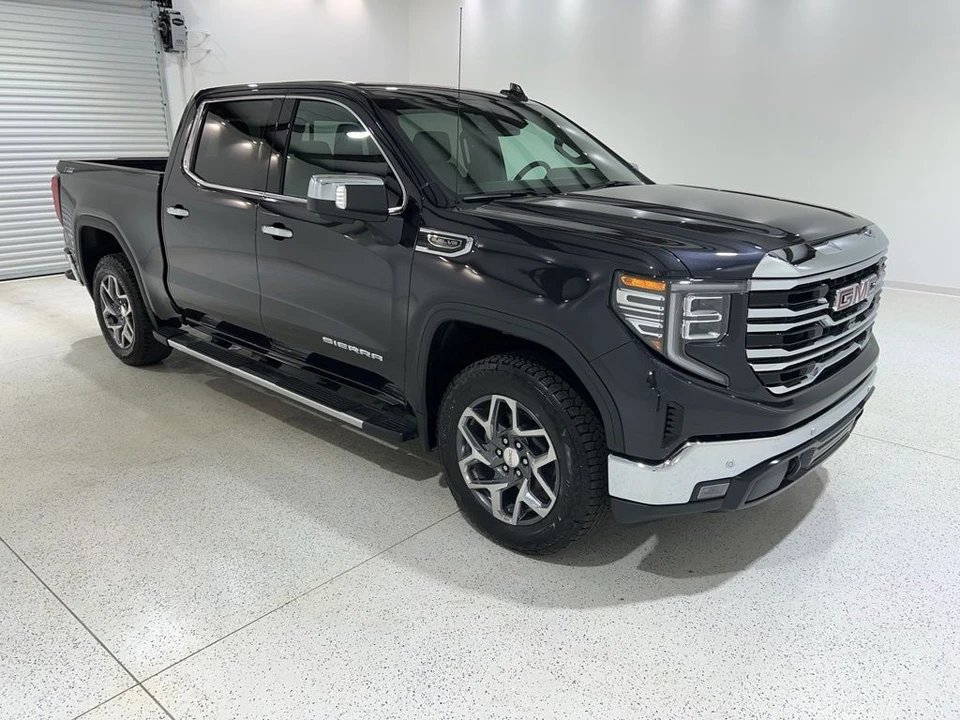 2026 GMC Sierra 5th Gen - Image 7 of 21
