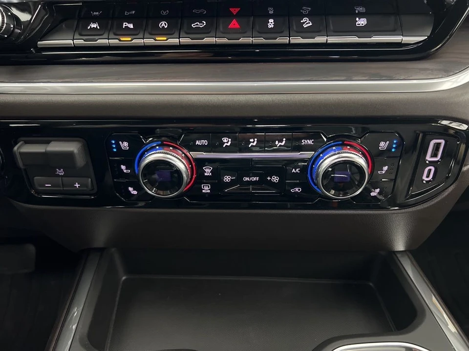 2026 GMC Sierra 5th Gen - Image 17 of 21