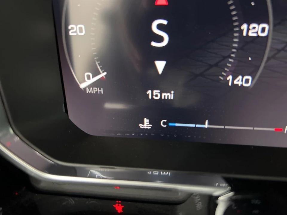 2026 GMC Sierra 5th Gen - Image 11 of 21