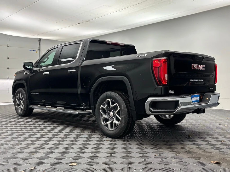 2026 GMC Sierra 5th Gen - Image 11 of 12