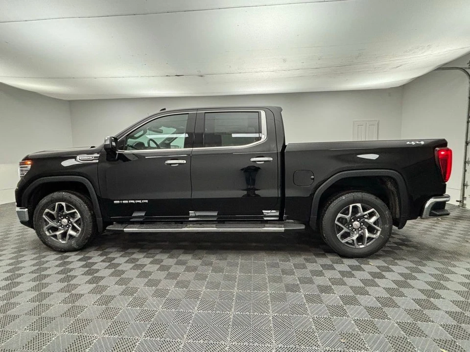 2026 GMC Sierra 5th Gen - Image 12 of 12