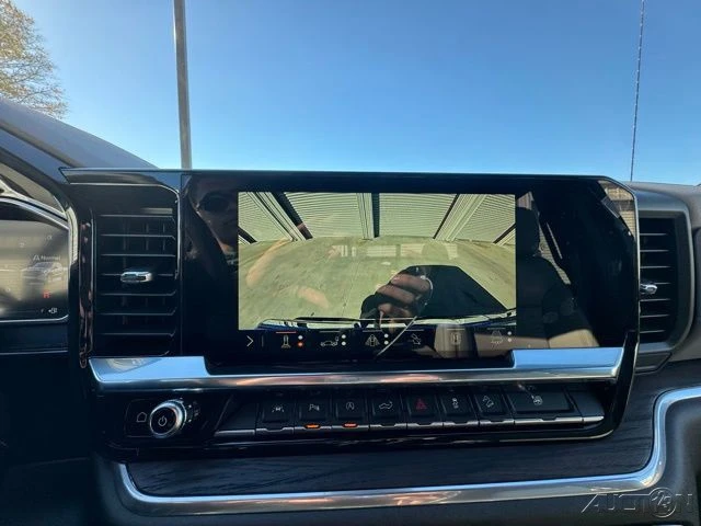 2026 GMC Sierra 5th Gen - Image 17 of 18