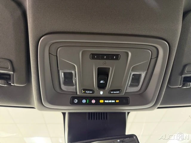 2026 GMC Sierra 5th Gen - Image 16 of 17