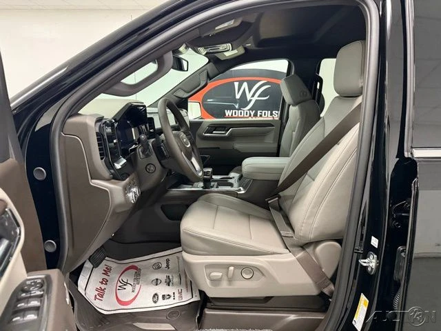 2026 GMC Sierra 5th Gen - Image 9 of 21