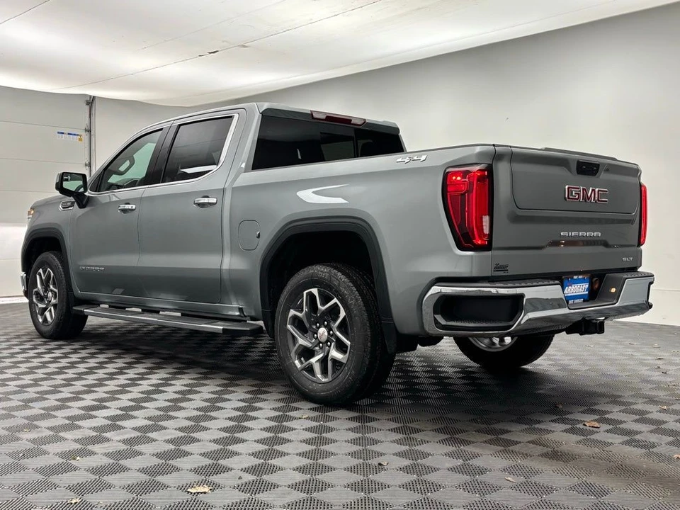 2026 GMC Sierra 5th Gen - Image 11 of 12
