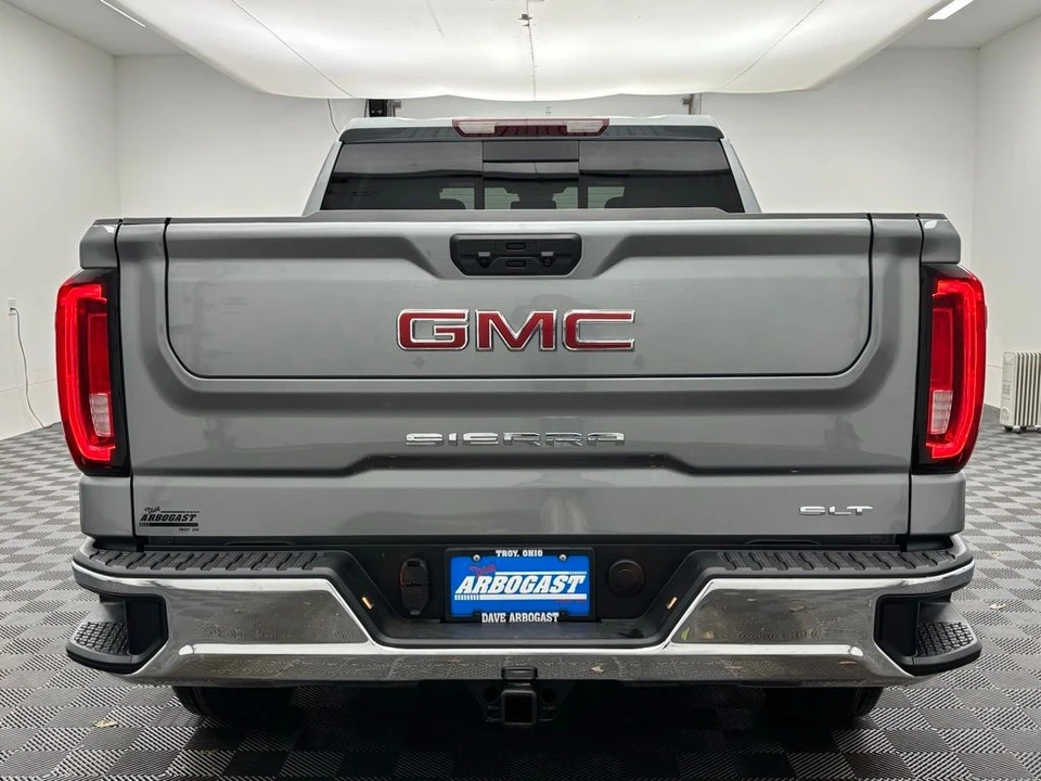 2026 GMC Sierra 5th Gen - Image 9 of 12