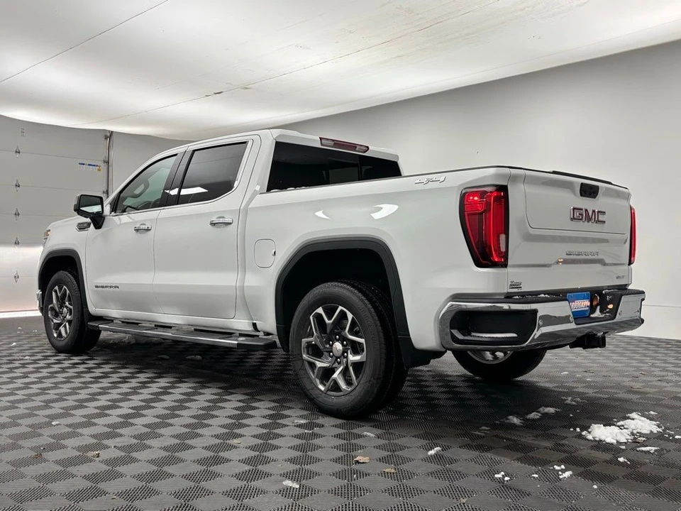 2026 GMC Sierra 5th Gen - Image 10 of 12