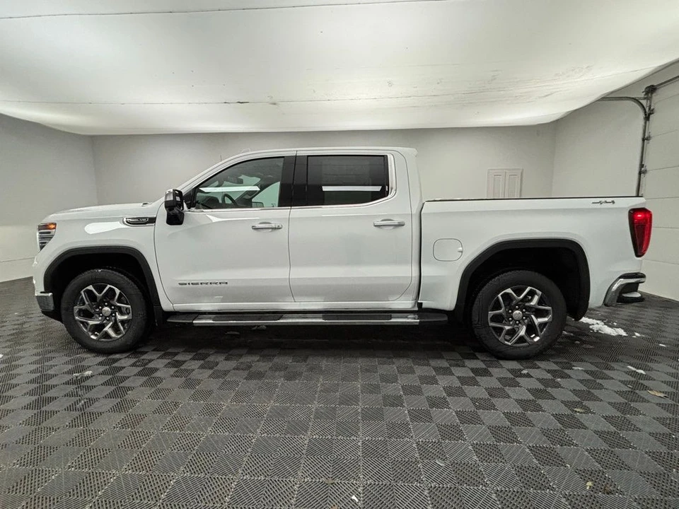 2026 GMC Sierra 5th Gen - Image 11 of 12