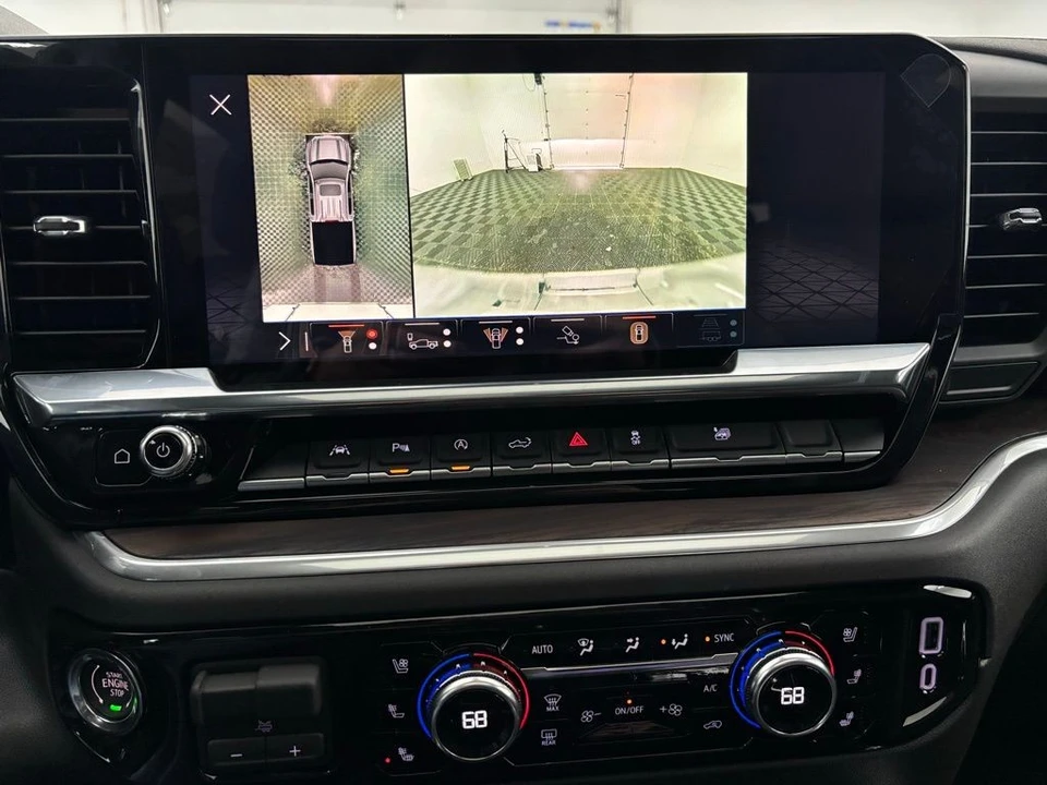 2026 GMC Sierra 5th Gen - Image 3 of 12