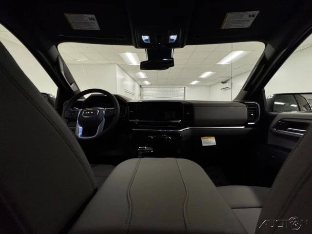 2026 GMC Sierra 5th Gen - Image 12 of 18
