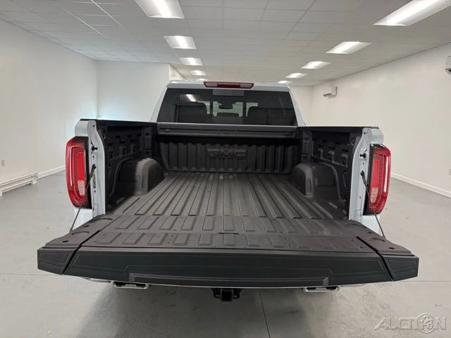 2026 GMC Sierra 5th Gen - Image 8 of 21