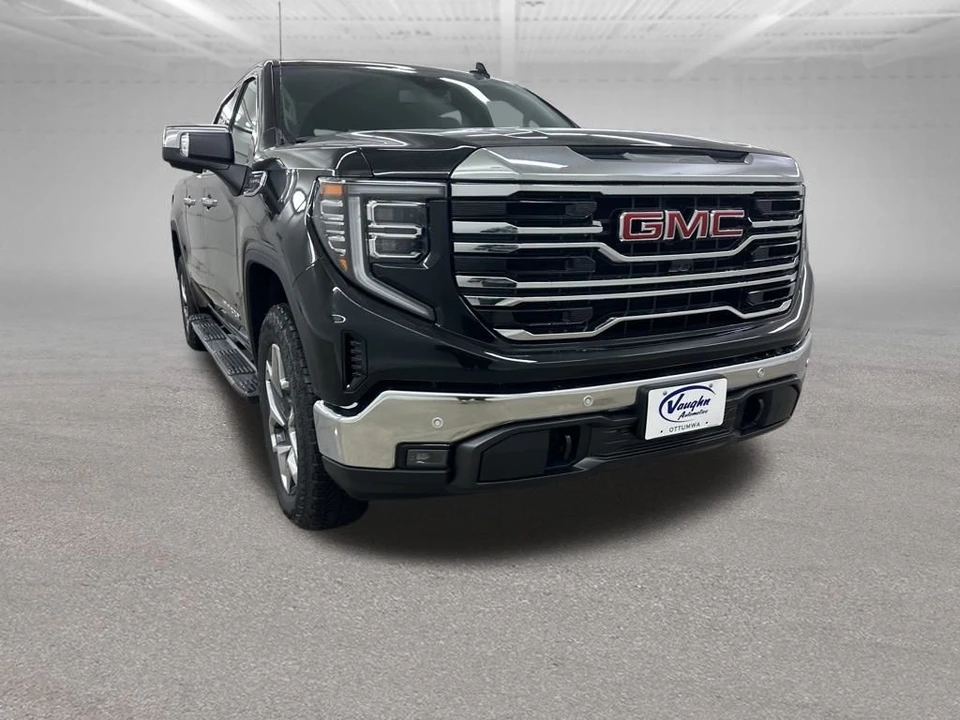 2026 GMC Sierra 5th Gen - Image 2 of 12