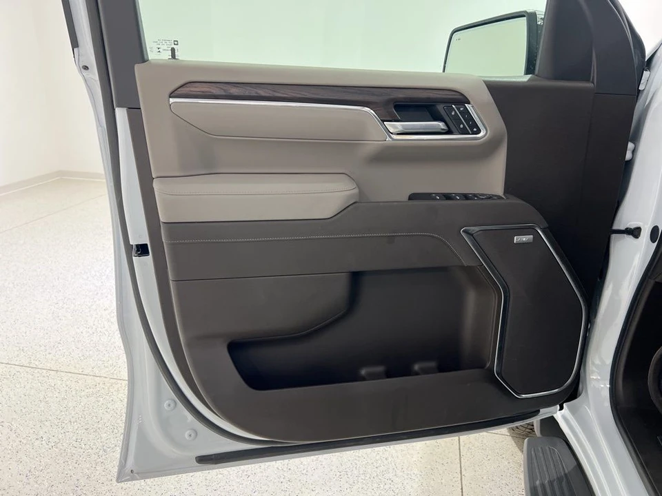2026 GMC Sierra 5th Gen - Image 21 of 21