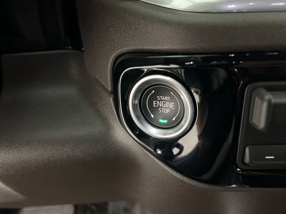 2026 GMC Sierra 5th Gen - Image 17 of 21