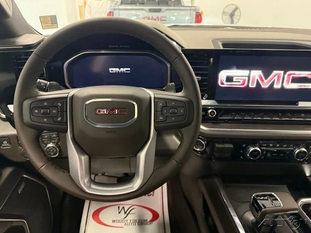 2026 GMC Sierra 5th Gen - Image 18 of 21