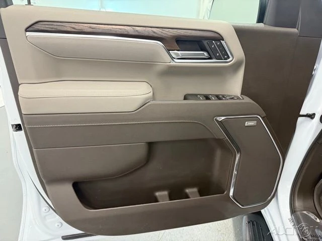 2026 GMC Sierra 5th Gen - Image 13 of 21