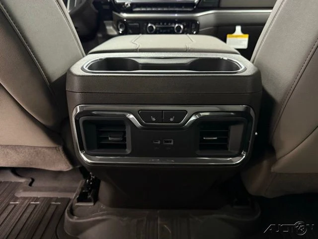 2026 GMC Sierra 5th Gen - Image 17 of 21