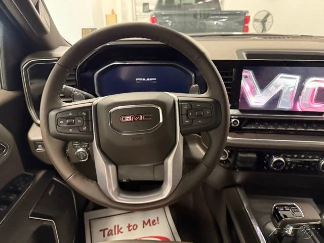 2026 GMC Sierra 5th Gen - Image 18 of 21