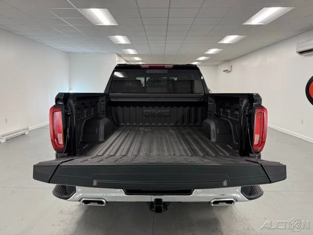 2026 GMC Sierra 5th Gen - Image 8 of 21