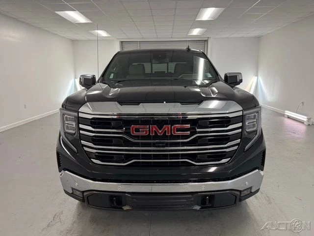 2026 GMC Sierra 5th Gen - Image 2 of 21
