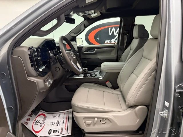 2026 GMC Sierra 5th Gen - Image 9 of 21