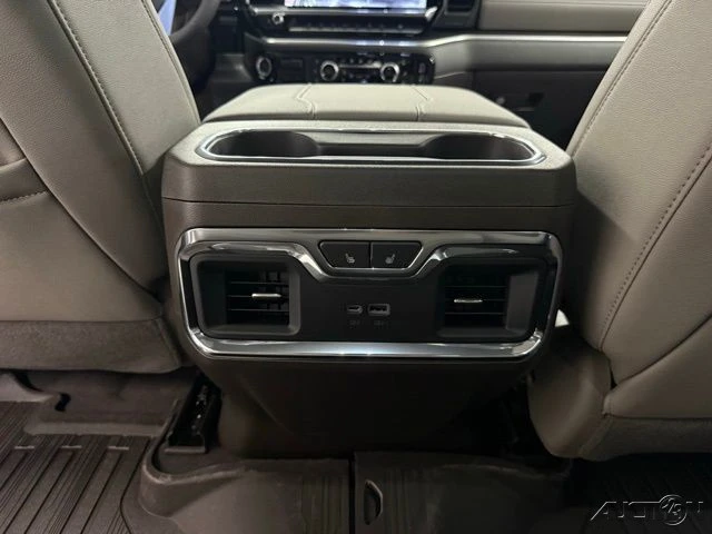 2026 GMC Sierra 5th Gen - Image 17 of 21