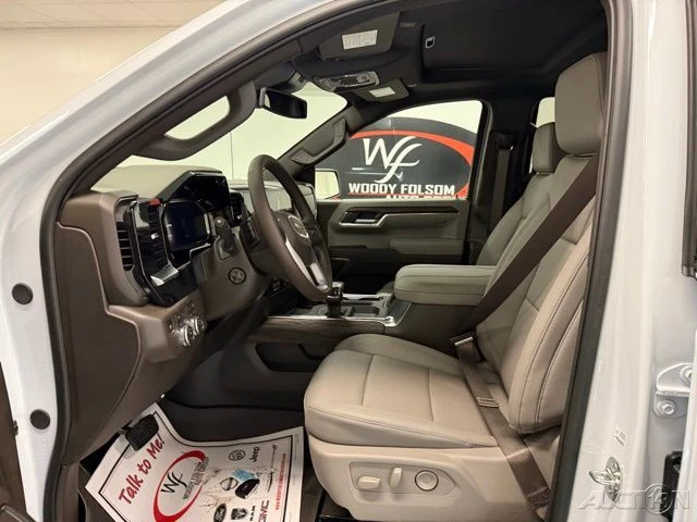 2026 GMC Sierra 5th Gen - Image 9 of 21