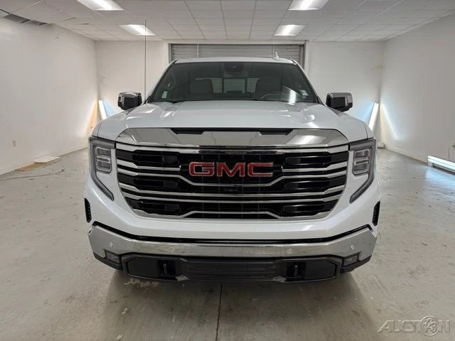 2026 GMC Sierra 5th Gen - Image 2 of 21