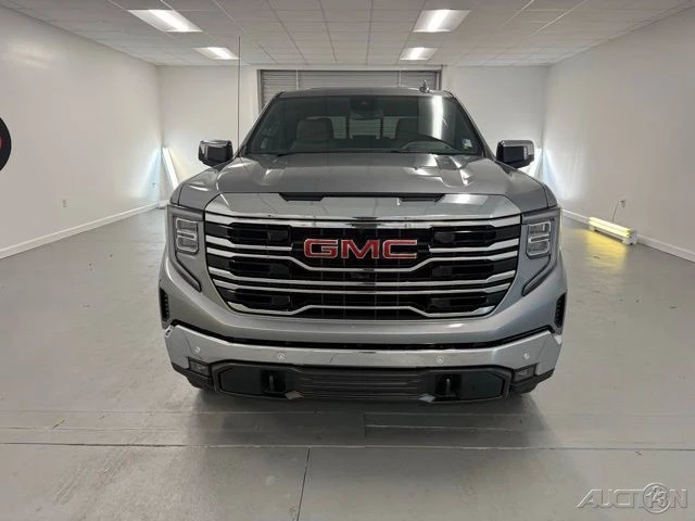 2026 GMC Sierra 5th Gen - Image 2 of 20