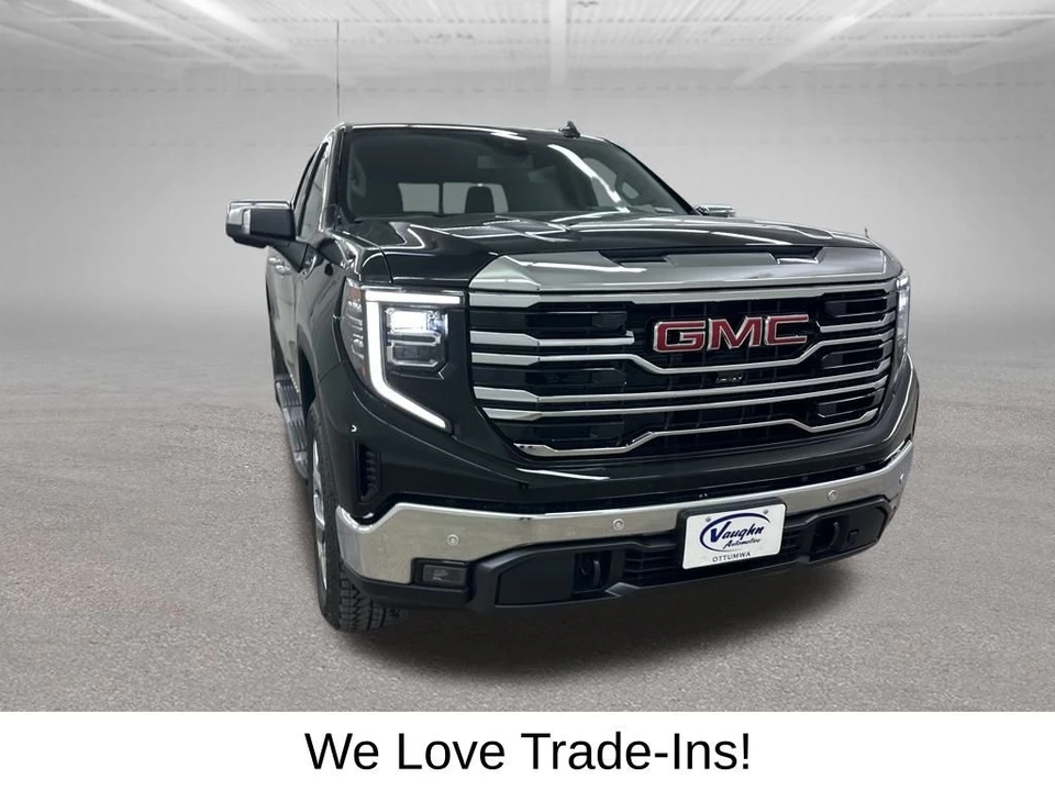 2026 GMC Sierra 5th Gen - Image 2 of 12