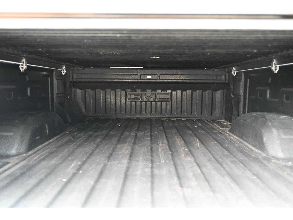 2026 GMC Sierra 5th Gen - Image 11 of 19