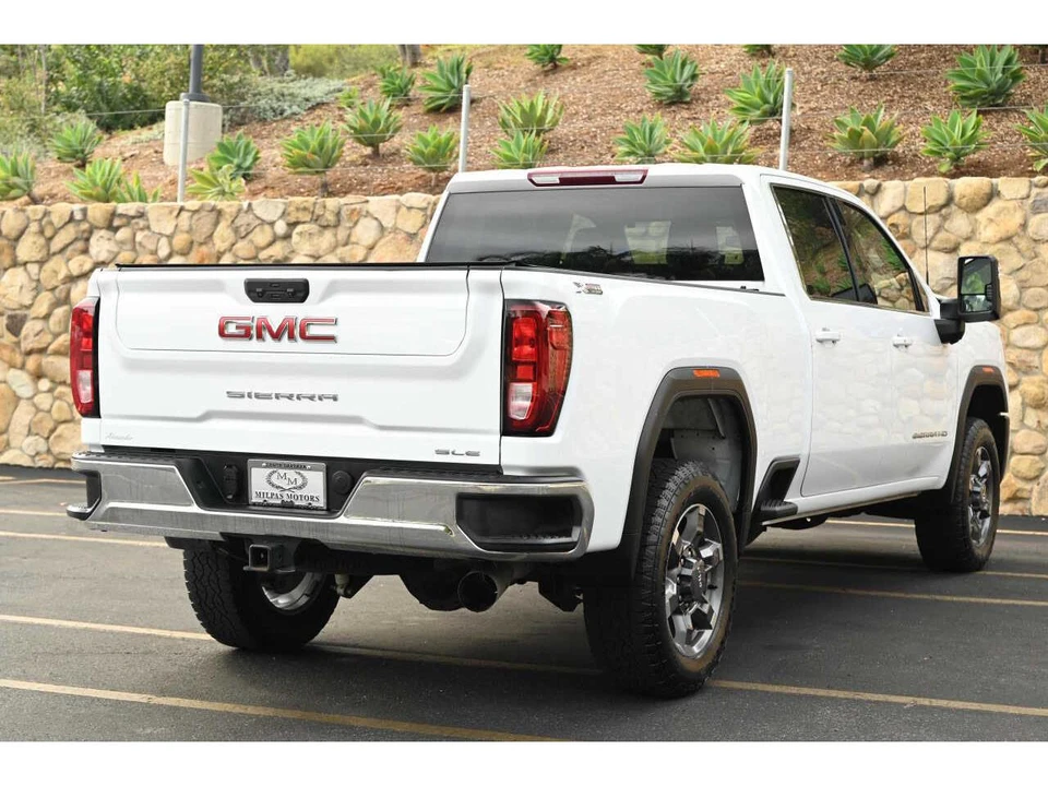 2026 GMC Sierra 5th Gen - Image 6 of 19
