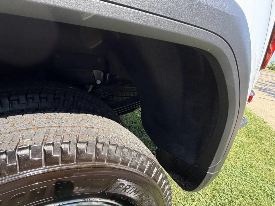 2026 GMC Sierra 5th Gen - Image 13 of 31