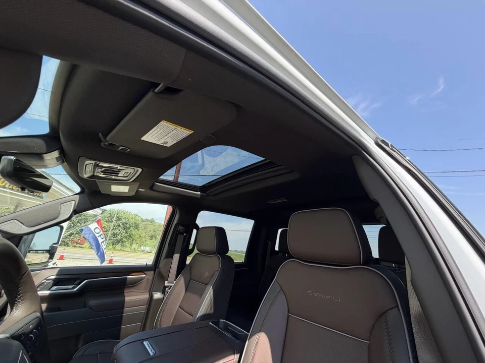 2026 GMC Sierra 5th Gen - Image 27 of 31