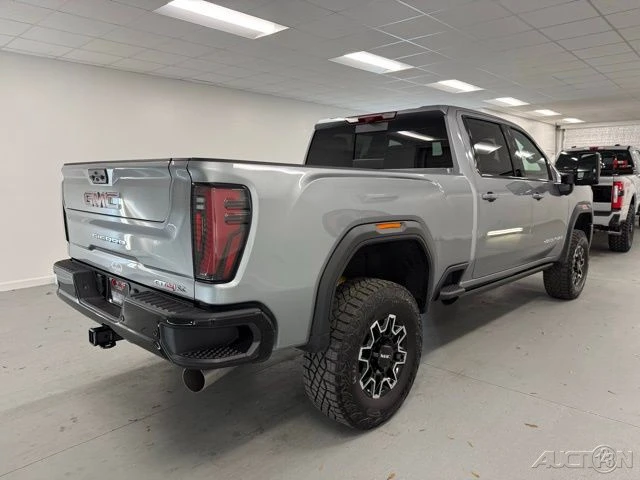 2026 GMC Sierra Heavy Duty 5th Gen - Image 6 of 12