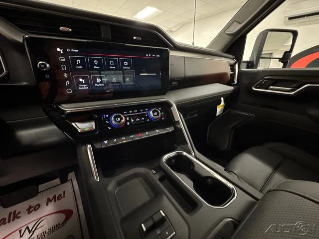 2026 GMC Sierra Heavy Duty 5th Gen - Image 18 of 20